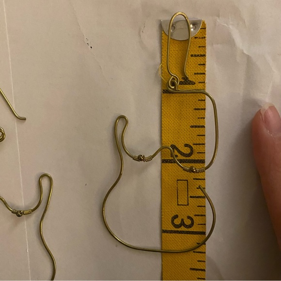 Wire line cutout body boobs “Picasso” earrings jewelry accessories - Picture 4 of 5